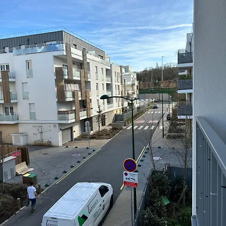 Apartment Bien Equipe Pres De Paris Et Stade De France Avec Place De Stationnement *